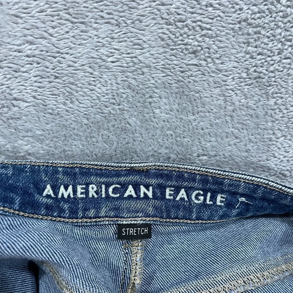 American Eagle Jeans Womens 8 Blue Mom Stretch High Rise Distressed Denim Skater